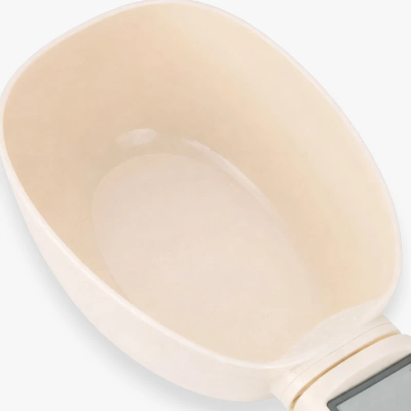 Cuillère doseuse pour portions précises de croquettes chat et chien
