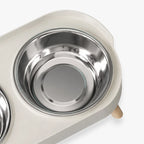 Gamelle surélevée pour chat et chien, facilitant la digestion et le confort